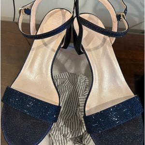 Navy sparkle low heels warn for a 30 min ceremony and pictures! Like new!